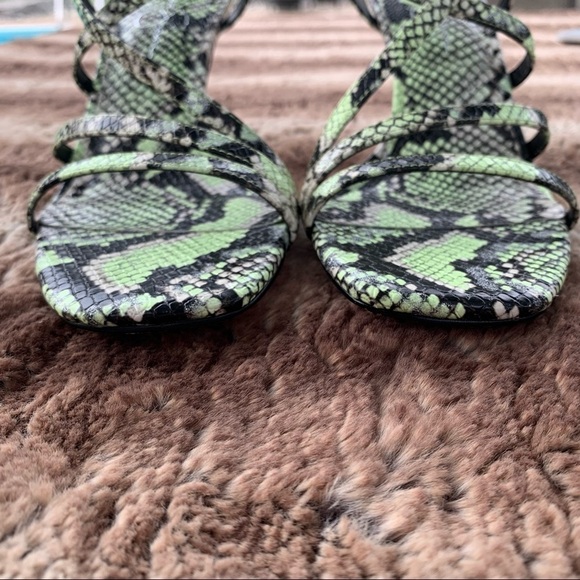 Jessica Simpson Omyra Lime Glitter Boa Sandal - Picture 5 of 8